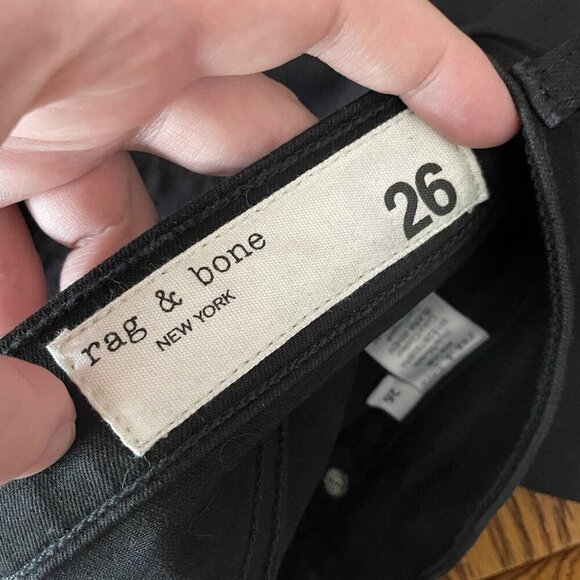 Rag & Bone Women SZ 26 Black Dark Wash Ankle Skinny Raw Hem Denim Jeans - Picture 10 of 13